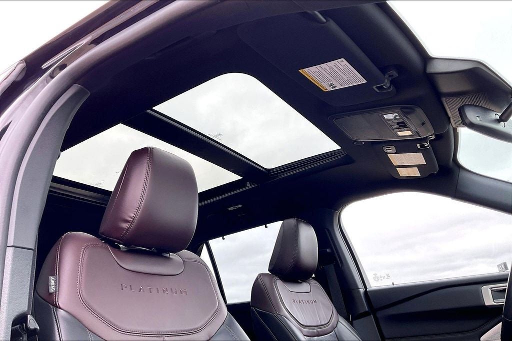 2023 Ford Explorer Platinum