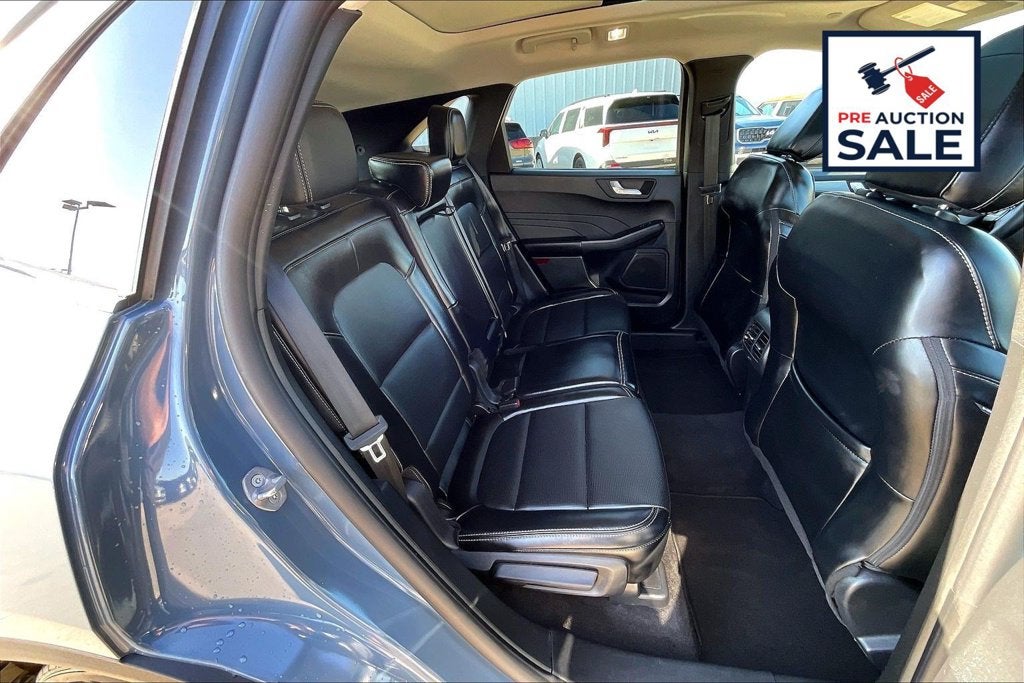 2025 Ford Escape Platinum