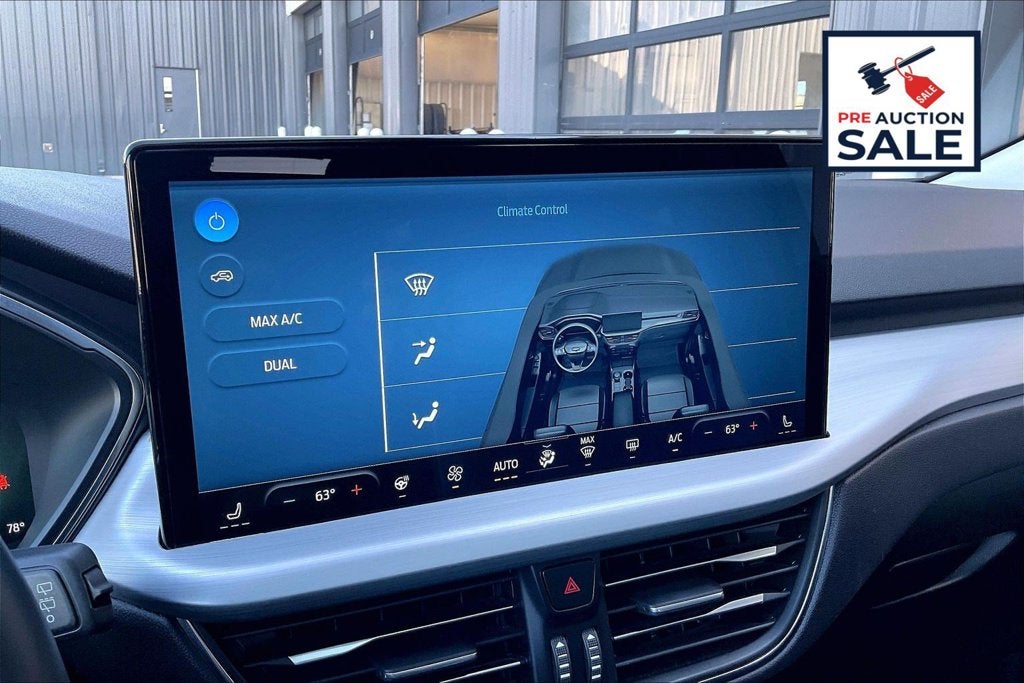 2025 Ford Escape Platinum