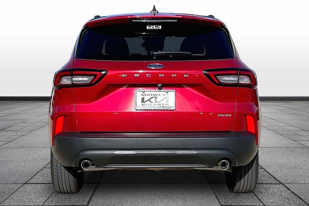 2025 Ford Escape ST-Line Select