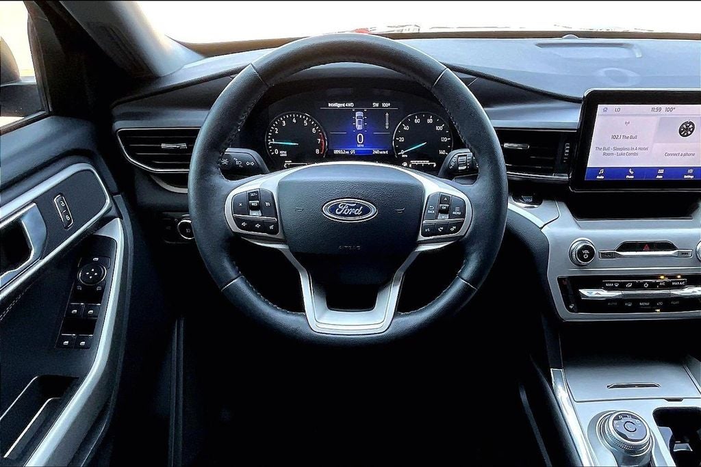 2024 Ford Explorer XLT