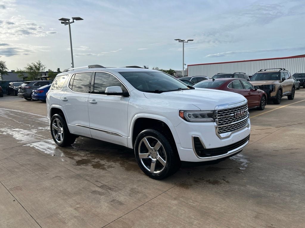 2020 GMC Acadia Denali