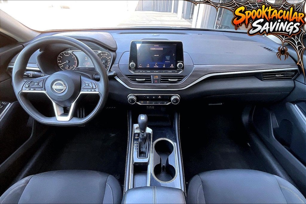 2023 Nissan Altima SV - Photo 15