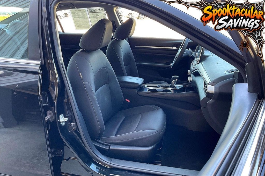 2023 Nissan Altima SV - Photo 7