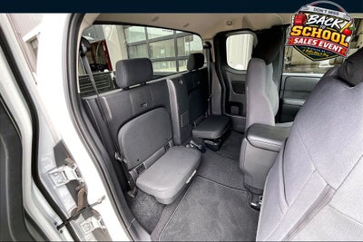2023 Nissan Frontier S