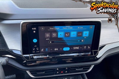 2026 Volkswagen Atlas Cross Sport SE w/Technology