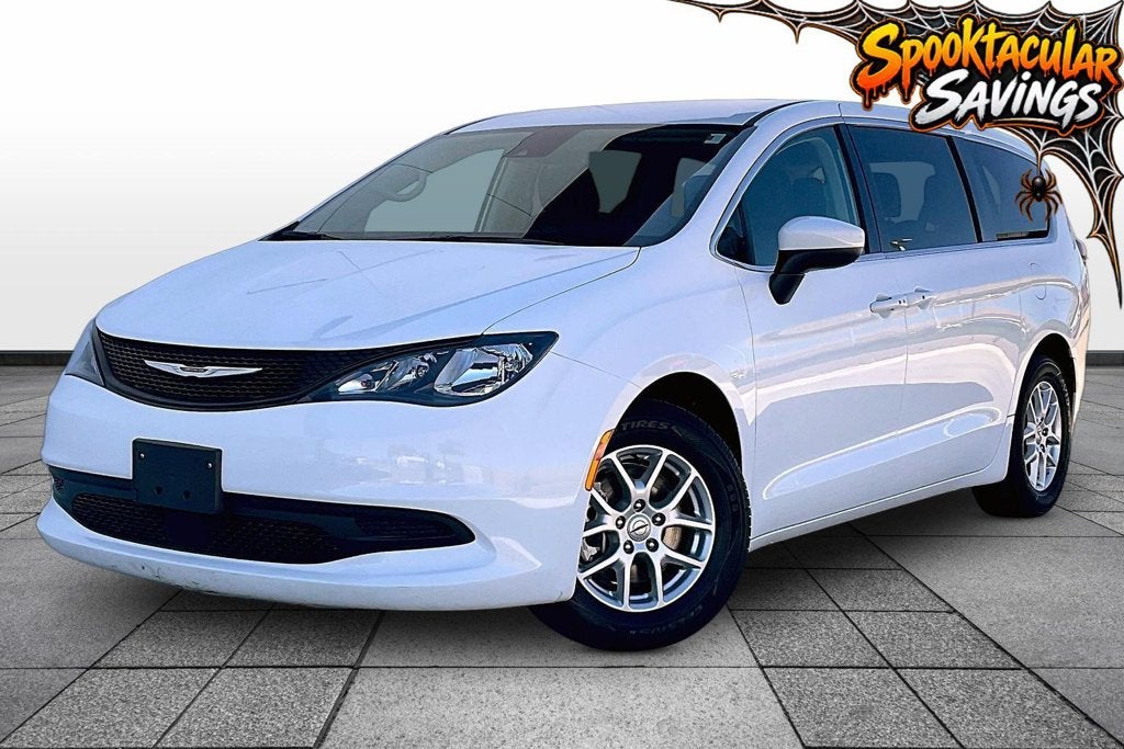 2023 Chrysler Voyager