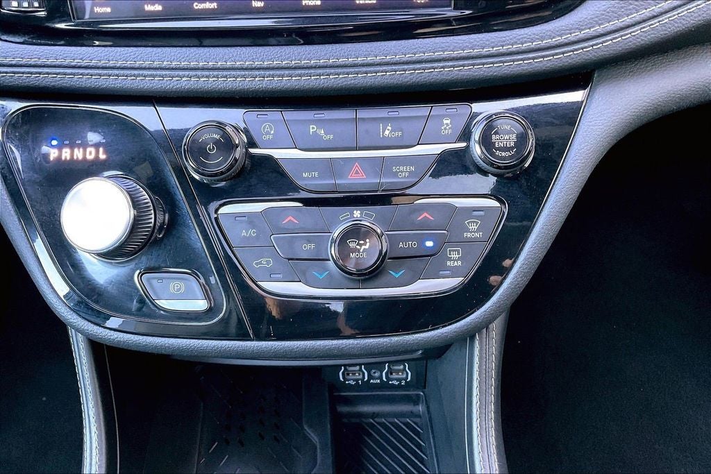 2025 Chrysler Pacifica Limited