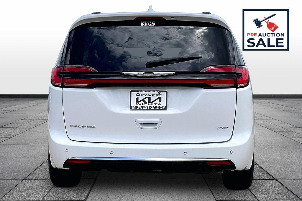 2022 Chrysler Pacifica Touring L