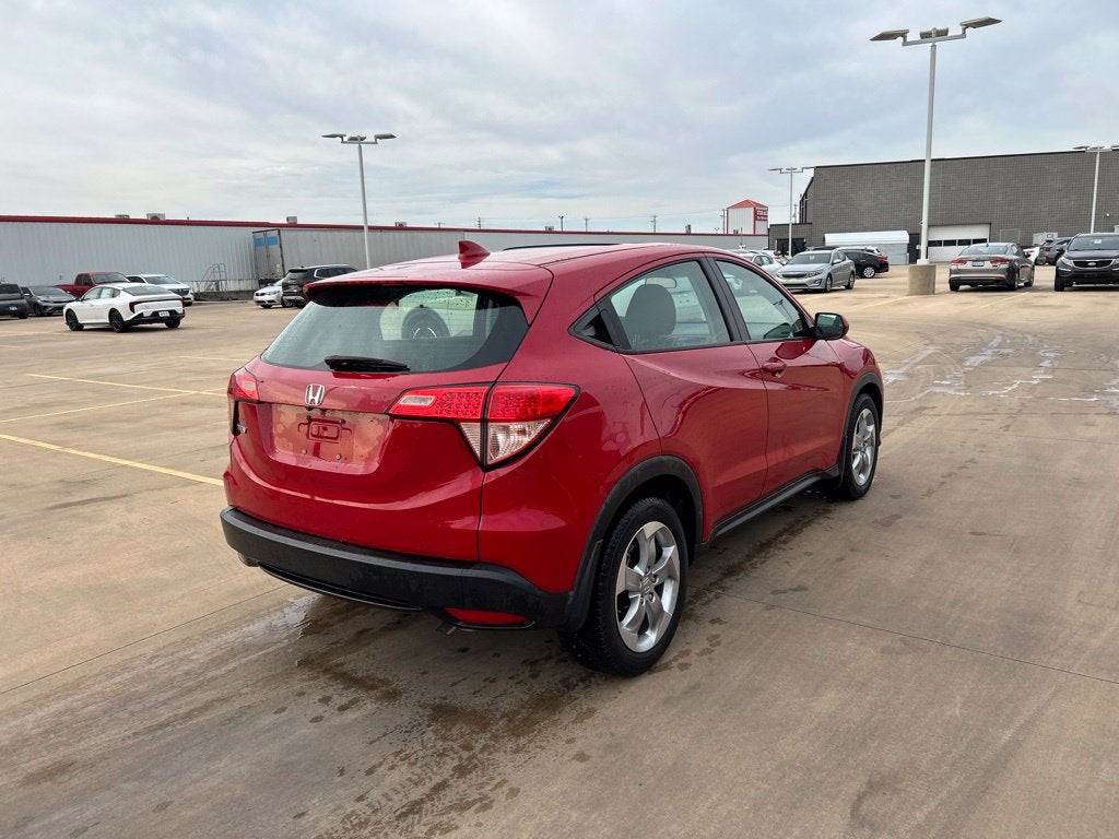 2017 Honda HR-V LX