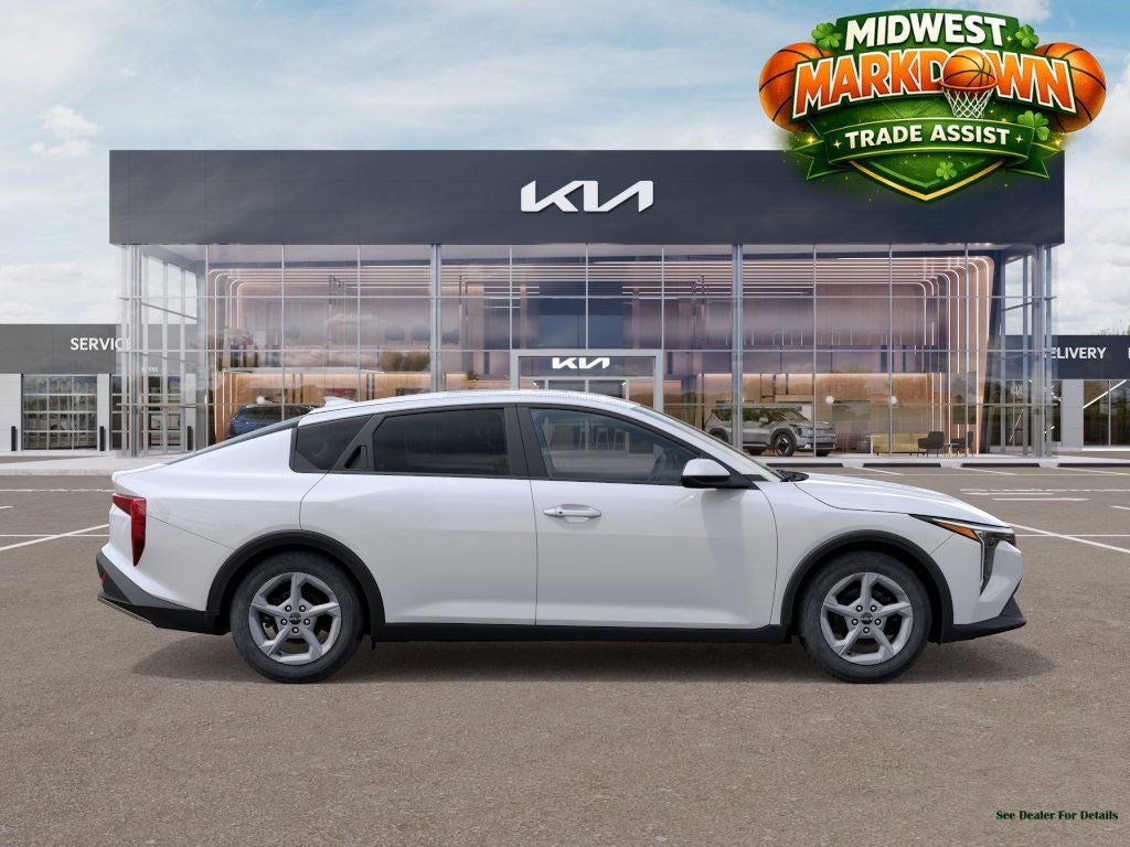 2025 Kia K4 LXS