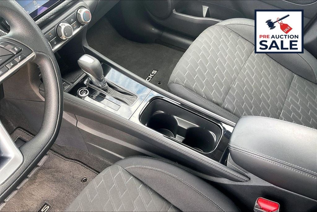 2023 Nissan Kicks SV