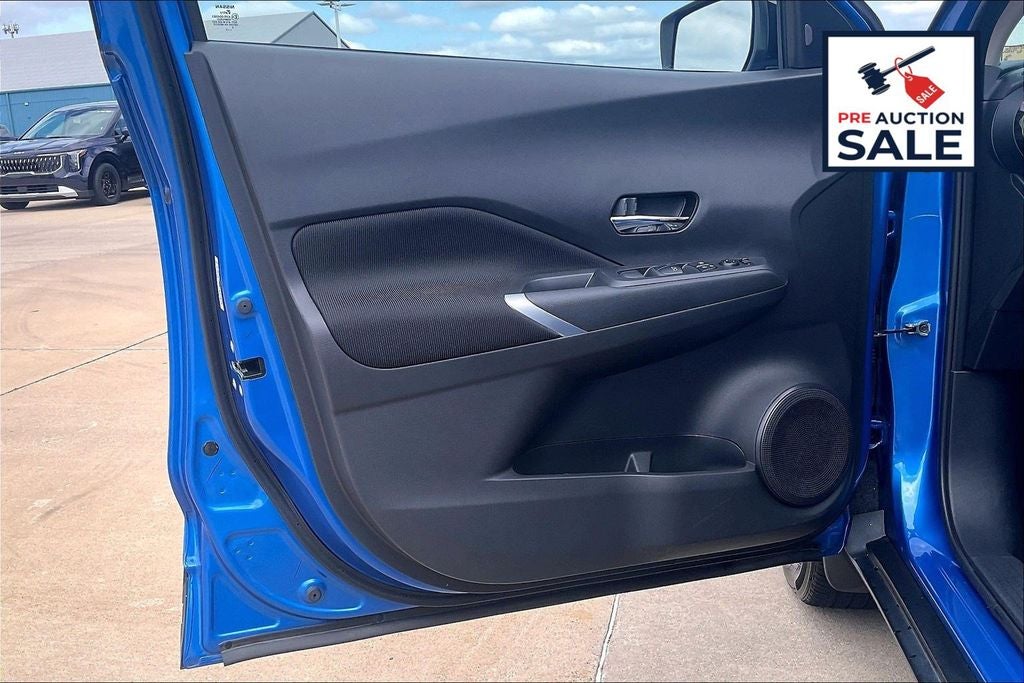 2023 Nissan Kicks SV