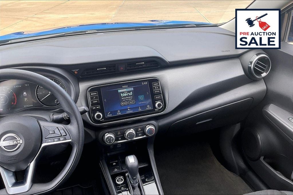 2023 Nissan Kicks SV