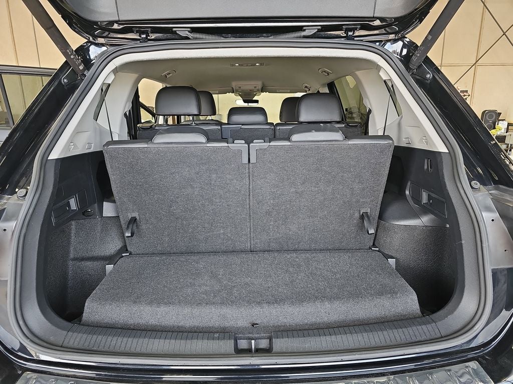 2024 Volkswagen Tiguan 2.0T Wolfsburg Edition