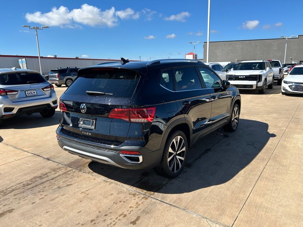 2023 Volkswagen Taos 1.5T SE