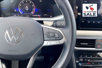 2025 Volkswagen Taos 1.5T SE