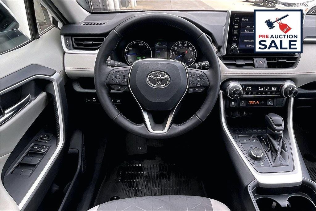 2021 Toyota RAV4 Hybrid XLE