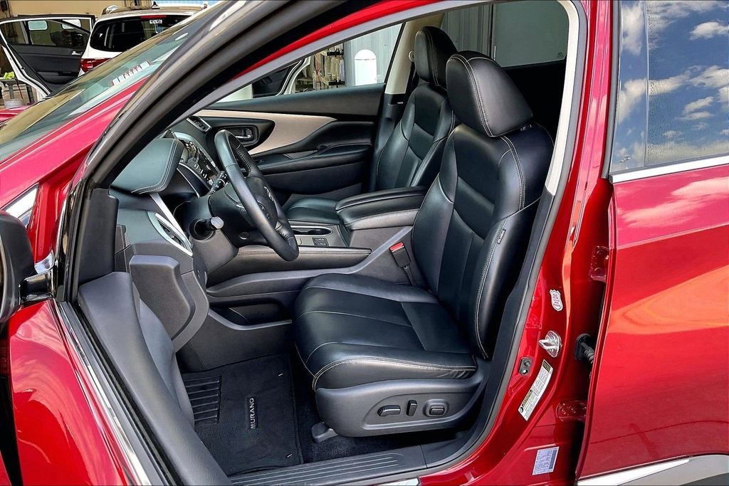 2023 Nissan Murano SV