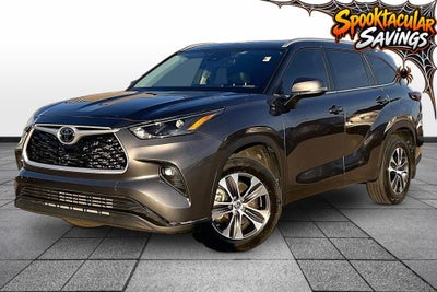 2024 Toyota Highlander XLE