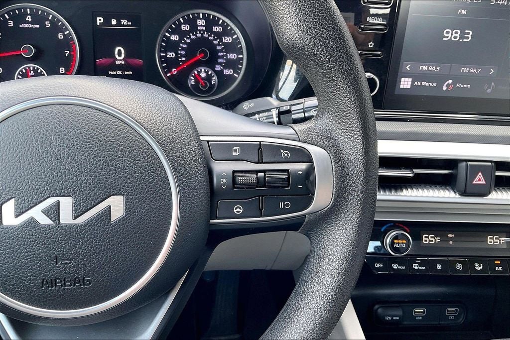 2022 Kia K5 LXS