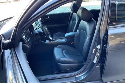 2020 Kia Optima SE