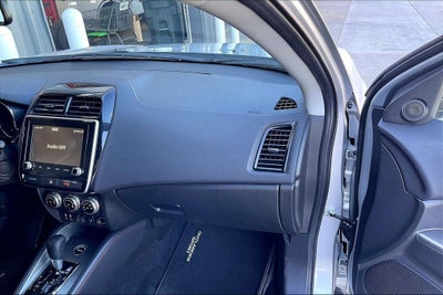 2025 Mitsubishi Outlander Sport 2.0 SE