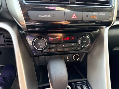 2025 Mitsubishi Eclipse Cross SE