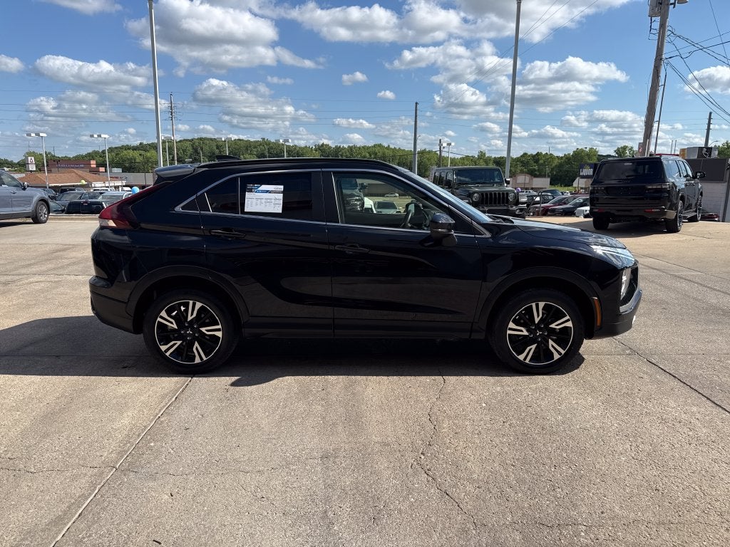 2025 Mitsubishi Eclipse Cross SE