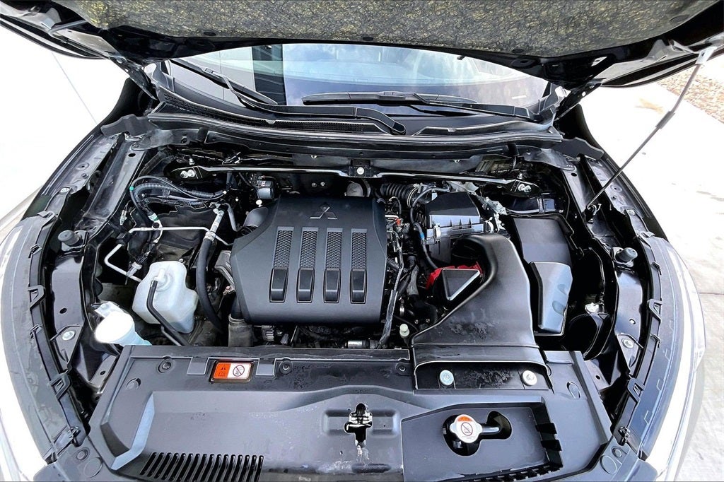 2025 Mitsubishi Eclipse Cross SE