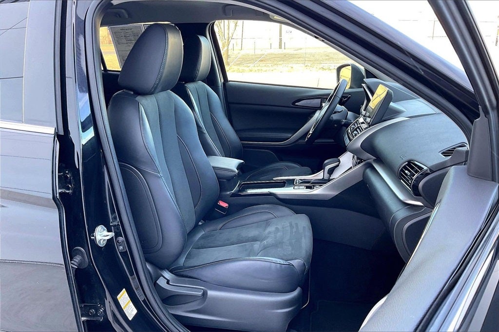 2025 Mitsubishi Eclipse Cross SE