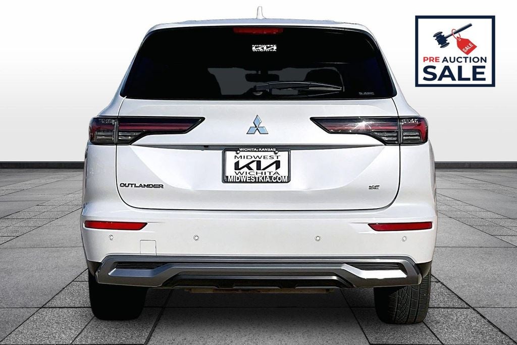 2025 Mitsubishi Outlander SE