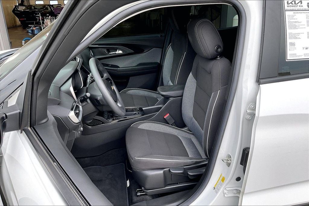 2023 Chevrolet TrailBlazer LS