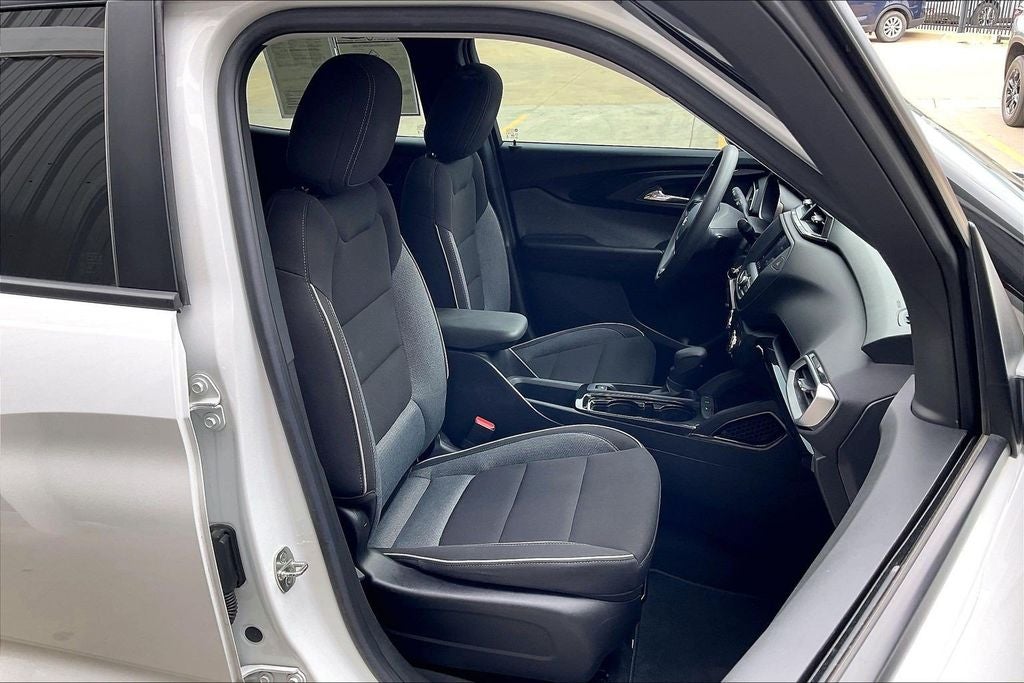 2023 Chevrolet TrailBlazer LS