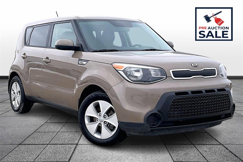 Used 2015 Kia Soul Base with VIN KNDJN2A28F7138077 for sale in Wichita, KS