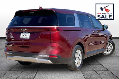2024 Kia Carnival LX