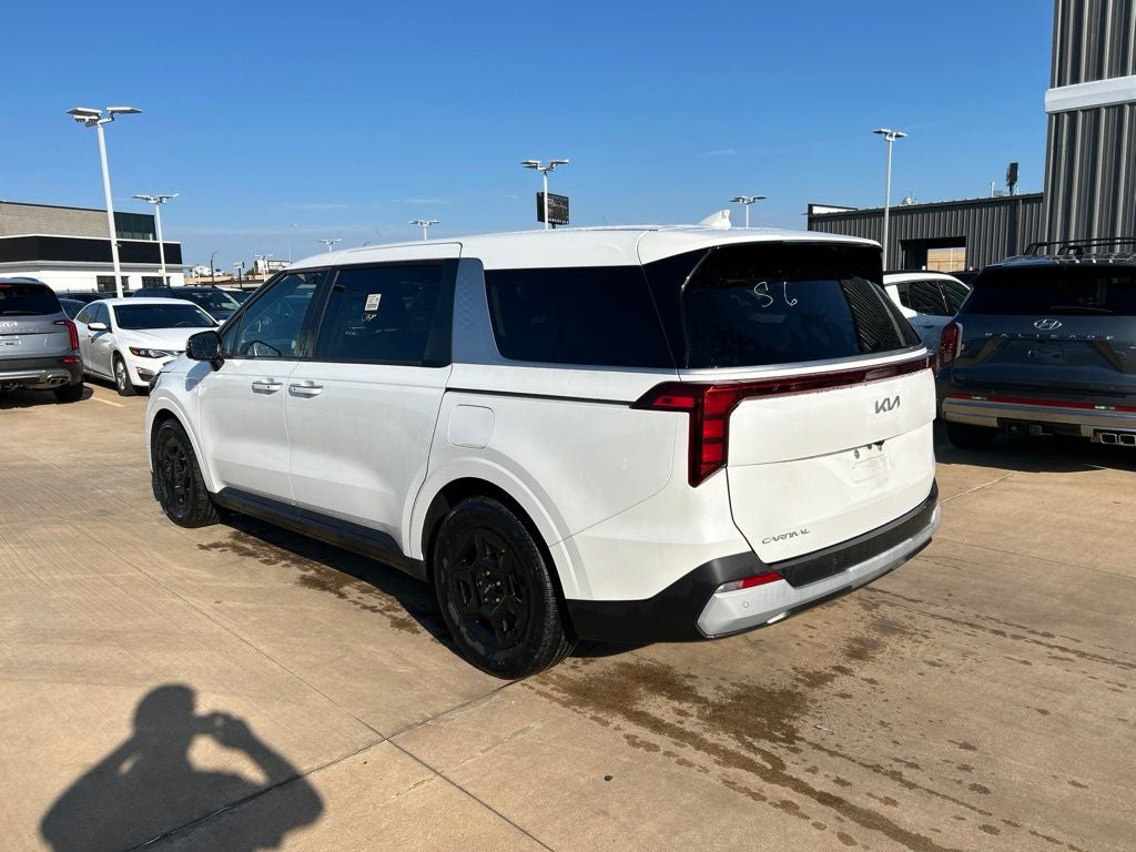 2025 Kia Carnival LXS