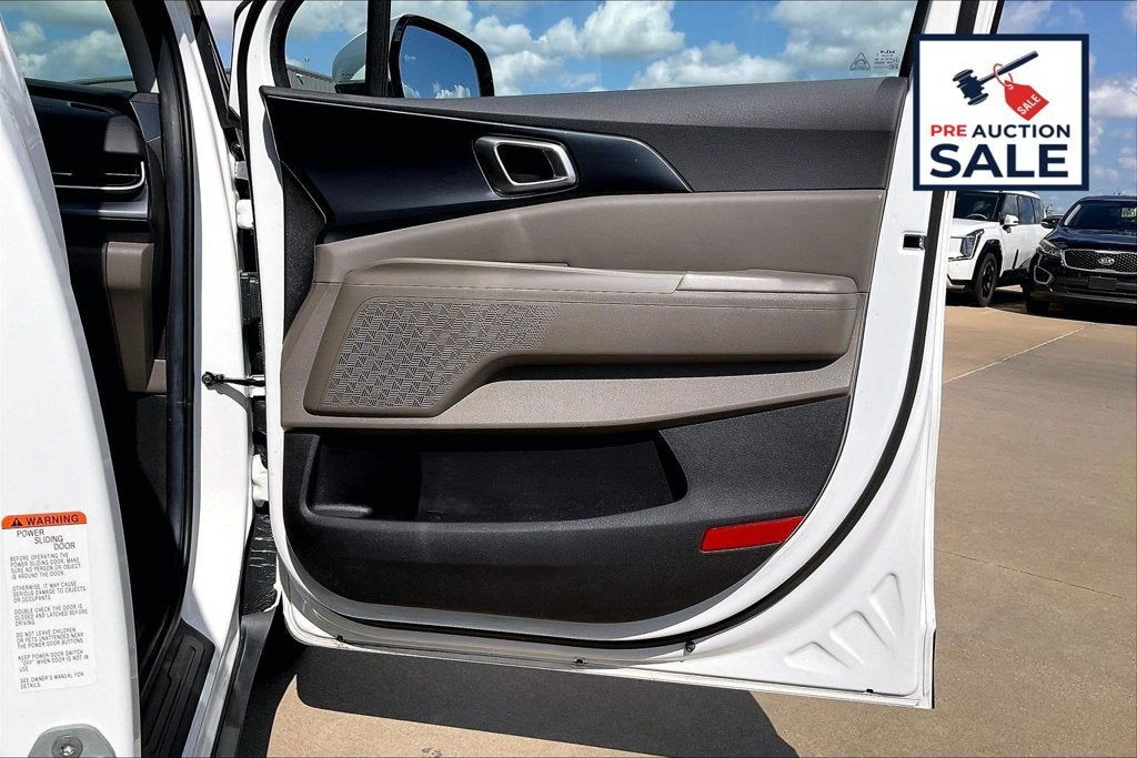 2025 Kia Carnival LXS