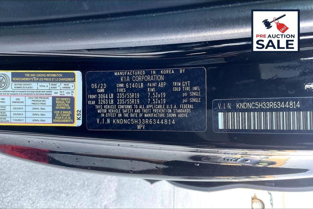 2024 Kia Carnival EX