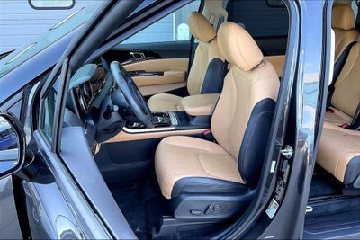 2023 Kia Carnival EX