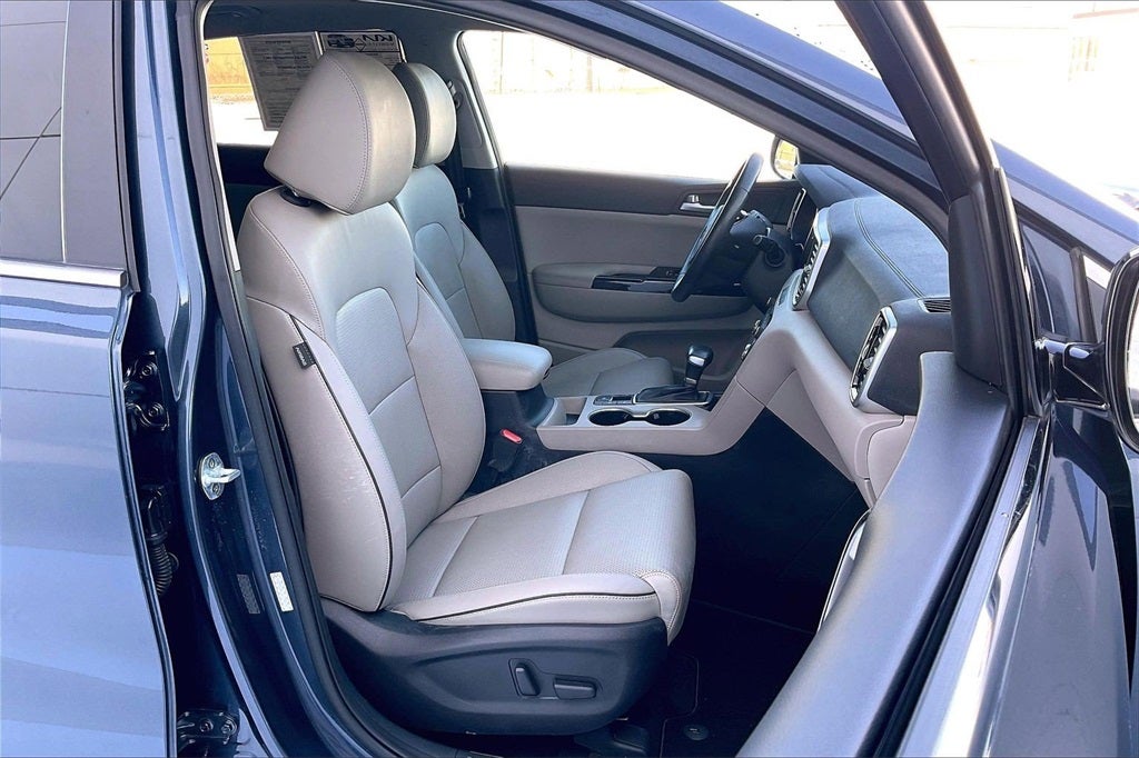 2020 Kia Sportage EX