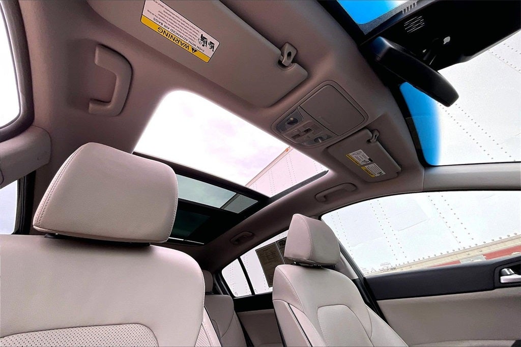 2022 Kia Sportage EX