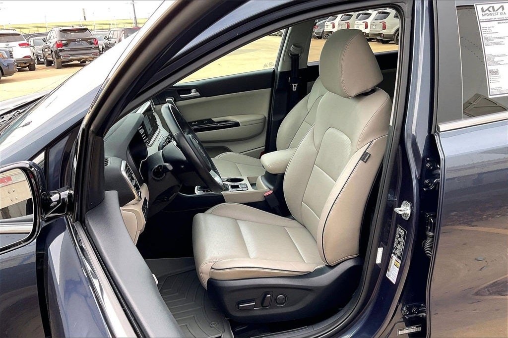 2022 Kia Sportage EX