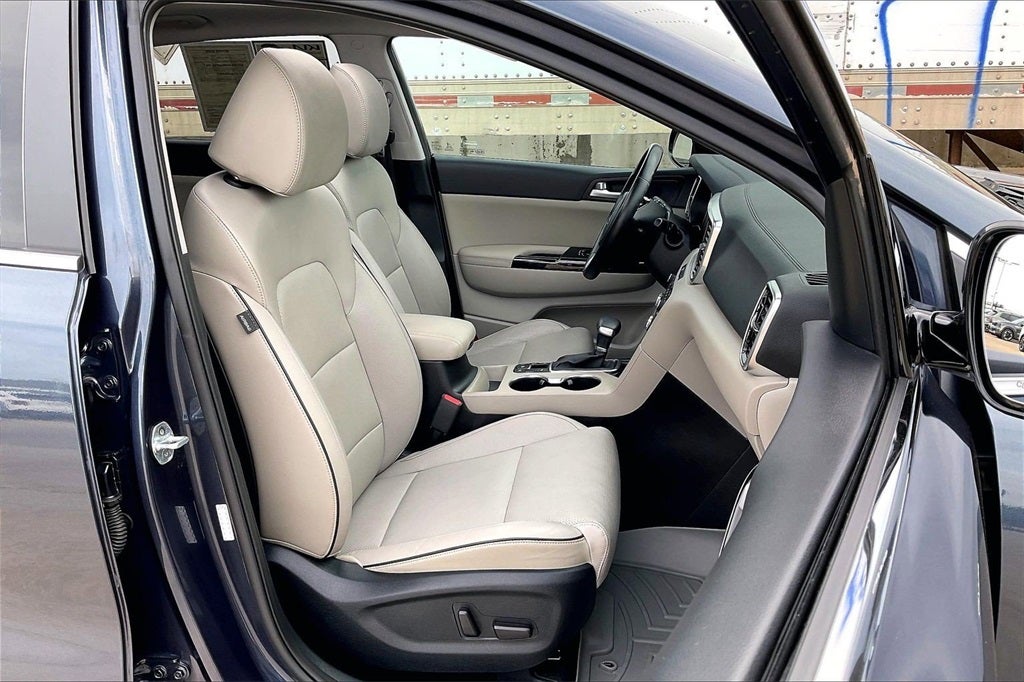 2022 Kia Sportage EX