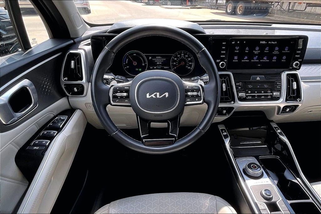 2022 Kia Sorento Plug-In Hybrid SX