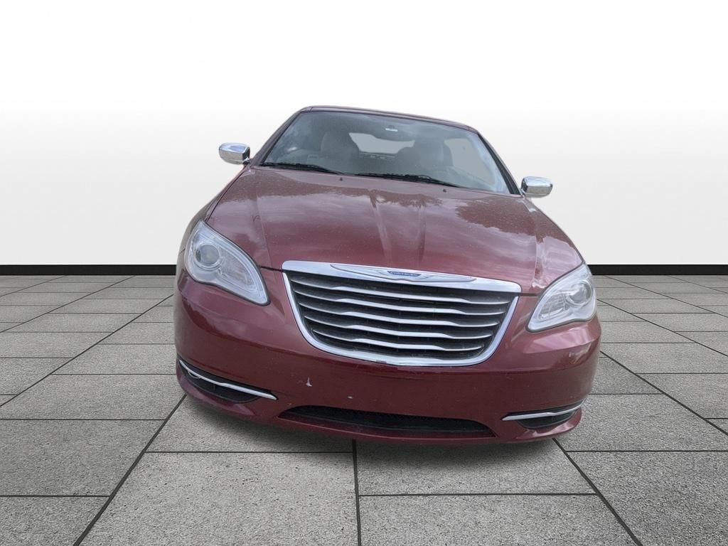 2011 Chrysler 200 Limited