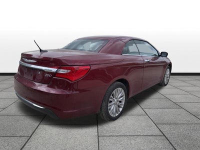 2011 Chrysler 200 Limited