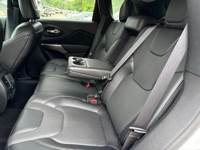 2022 Jeep Cherokee Latitude Lux
