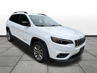 2022 Jeep Cherokee Latitude Lux