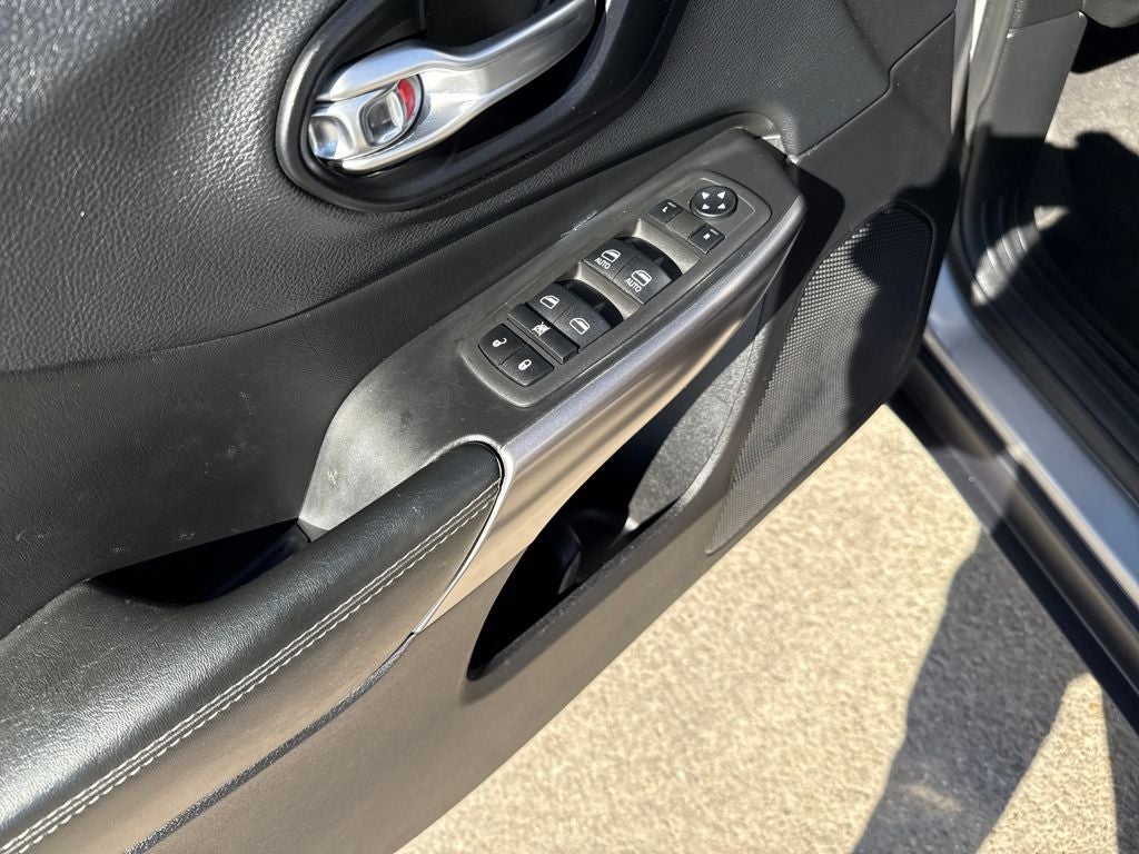 2022 Jeep Cherokee Latitude Lux FWD